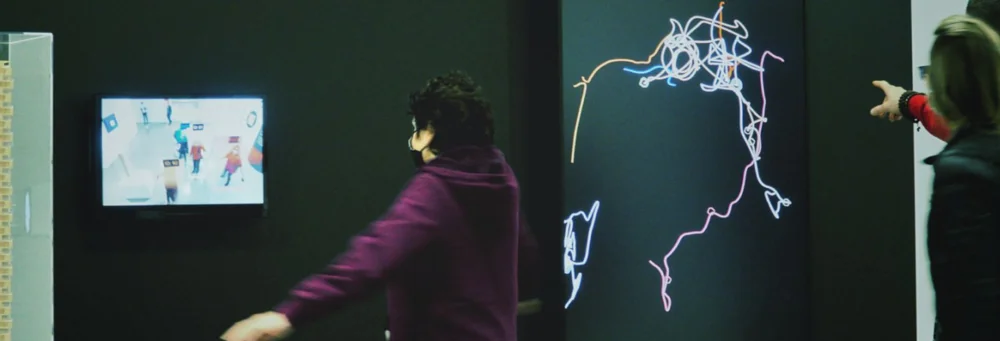 Van Art Gallery – AI Installation